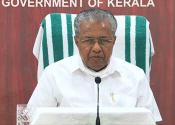 ‘ആരാധനാലയങ്ങൾ ഉടൻ തുറക്കില്ല’: മുഖ്യമന്ത്രി