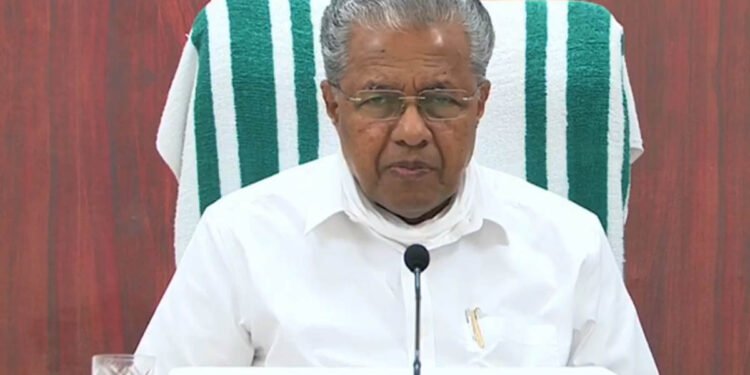 ‘ആരാധനാലയങ്ങൾ ഉടൻ തുറക്കില്ല’: മുഖ്യമന്ത്രി