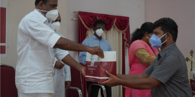ട്രിവാൻഡ്രം സോഷ്യൽ സർവീസ് സൊസൈറ്റിയുടെ കീഴിൽ മെഡിക്കൽ കിറ്റ് വിതരണം ചെയ്തു