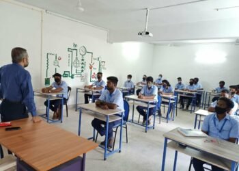 പഠിച്ചിറങ്ങിയ എല്ലാവർക്കും ജോലി : അത്ഭുതമായി മരിയൻ ക്രാഫ്റ്റ്സ് & ആർട്സ് സെന്റർ ഓഫ് എക്സലൻസ്