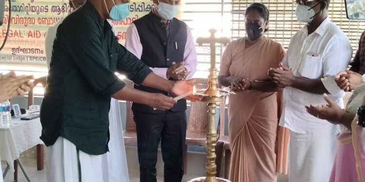 ലീഗൽ എയ്ഡ് ക്ലിനിക്കിന് തുടക്കം കുറിച്ച് ഉർസുലൈൻ സോഷ്യൽ ആക്ഷൻ.