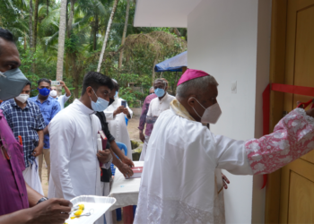 ‘ഭവനം ഒരു സമ്മാനം’ പദ്ധതിയിലൂടെ നിർധനകുടുംബത്തിനൊരു വീട്