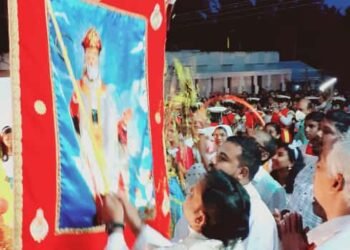 വി. നിക്കോളാസിൻ്റെ തിരുനാളിനു തുടക്കം കുറിച്ചുകൊണ്ട് കൊച്ച് എടത്വാ