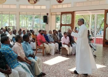 പെസഹാ മുന്നൊരുക്കവുമായി പുല്ലുവിള ഫെറോന