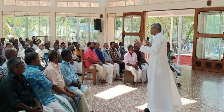 പെസഹാ മുന്നൊരുക്കവുമായി പുല്ലുവിള ഫെറോന