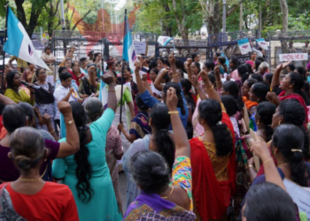 മണിപ്പൂരിൽ സ്ത്രീകൾക്കെതിരെ നടക്കുന്ന അക്രമ സംഭവങ്ങൾക്കെതിരെ രാജ്ഭവൻ മാർച്ച്