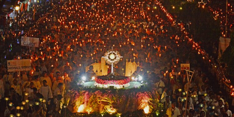 കേരള സഭയിൽ പ്രഥമ ദിവ്യകാരുണ്യ കോൺഗ്രസ് 2023 ഡിസംബർ ഒന്ന് മുതൽ വല്ലാർപാടം ബസിലിക്കയിൽ