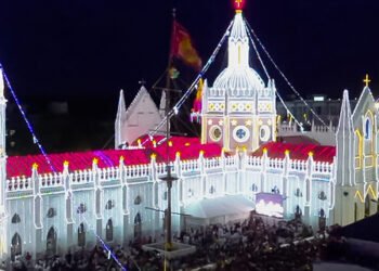 വേളാങ്കണ്ണി ബസിലിക്കയിൽ ആരോഗ്യമാതാവിന്റെ തിരുനാളിന്‌ കൊടിയേറി