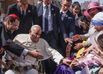 ജീവകാരുണ്യ പ്രവർത്തനങ്ങളെ കച്ചവടമാക്കി മാറ്റരുത്: ഫ്രാൻസിസ് പാപ്പാ