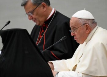 പരിശുദ്ധാത്മാവ് നയിക്കുന്നെങ്കിൽ മാത്രം സിനഡ് അല്ലങ്കിൽ വെറുമൊരു പാർലമെന്ററി സമ്മേളനം: ഫ്രാൻസിസ് പാപ്പ