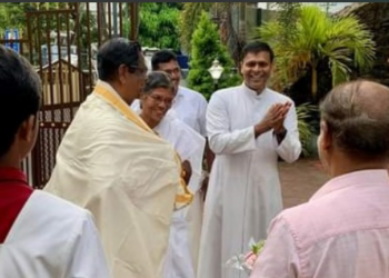 ഇടവകയിൽ വിൻസന്റ് ഡി. പോൾ സഭ ആരംഭിച്ച മുൻ വികാരിയുടെ 50-ാം പൗരോഹിത്യ വർഷികത്തിൽ 50 ഫുഡ് കിറ്റുകൾ