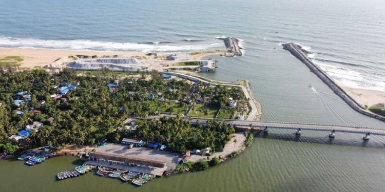 മുതലപ്പൊഴി നിർമ്മാണം അശാസ്ത്രീയം, കേന്ദ്ര ഏജൻസിയുടെ കണ്ടെത്തൽ അതിരൂപതയുടെ പഠനങ്ങളെ ശരിവയ്ക്കുന്നത്: മരണമടഞ്ഞവർക്ക് സർക്കാർ നഷ്ടപരിഹാരം നൽകണം.