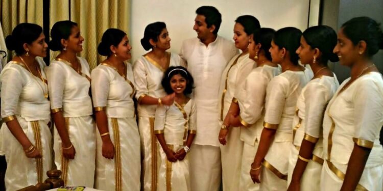 പരമ്പരാഗത ക്രൈസ്തവ വേഷധാരികളുടെ സംഗമം എറണാകുളത്ത്