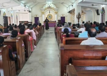 പേട്ട ഫൊറോനയിൽ അല്മായ അദ്ധ്യാത്മിക നവീകരണ ധ്യാനം നടന്നു