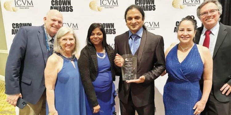 ‘ദ ഫേസ് ഓഫ് ദ ഫേസ്‌ലെസ്’ സിനിമയ്ക്ക് മികച്ച ക്രിസ്ത്യൻ സിനിമയ്ക്കുള്ള ഗോൾഡൻ ക്രൗൺ അന്താരാഷ്ട്ര അവാർഡ്