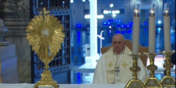 നോമ്പുകാലത്ത് ദിവ്യകാരുണ്യ സന്നിധിയിൽ പ്രാർഥിക്കാൻ സമയം കണ്ടെത്തണം: നോമ്പുകാല സന്ദേശത്തിൽ ഫ്രൻസിസ് പാപ്പ