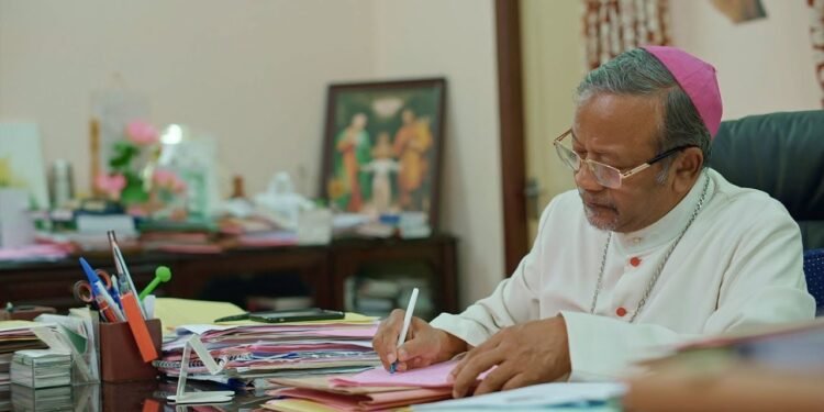 ക്രിസ്ത്യന്‍ സമൂഹത്തിന്‍റെ സംഭാവനകളെ അംഗീകരിക്കുന്ന പ്രധാനമന്ത്രിക്കൊപ്പം അദ്ദേഹത്തിന്‍റെ അനുയായികൾക്ക് ഉയരാന്‍ കഴിയുന്നില്ല: ആര്‍ച്ച് ബിഷപ്പ് പീറ്റര്‍ മച്ചാഡോ