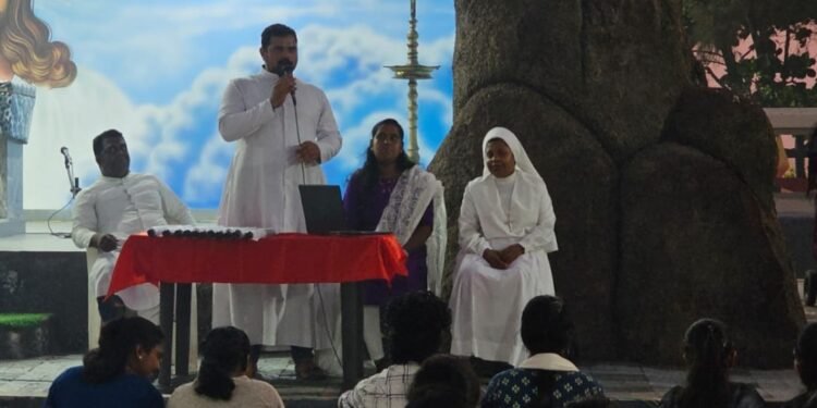 പുതുക്കുറിച്ചി ഫൊറോനയിൽ യുവജനവർഷാചരണത്തിന് തുടക്കമായി