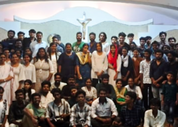 പാളയം ഫൊറോനയിൽ യുവജനങ്ങൾ പരിഹാര കുരിശിന്റെ വഴി നടത്തി