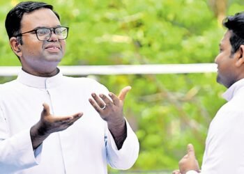 വിശുദ്ധമായ നിശ്ശബ്ദത: കേൾവി, സംസാര വെല്ലുവിളി നേരിടുന്നയാൾ ഇന്ത്യയിലാദ്യമായി വൈദികനാകുന്നു