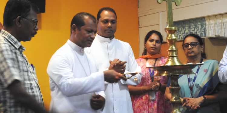 M.touch: മാതാപിതാക്കൾ നഷ്ടപ്പെട്ട കുട്ടികളുടെ ഉന്നതവിദ്യാഭ്യാസ പദ്ധതി മരിയൻ എന്‍ജിനീയറിംഗ് കോളേജിൽ ഉദ്ഘാടനം ചെയ്തു