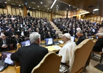 നിങ്ങളില്ലാതെ സഭയ്ക്ക് മുന്നോട്ട് പോകാനാവില്ല; ഇടവക വൈദികരോട് ഫ്രാൻസിസ് പാപ്പ