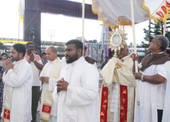 യേശുവിന്റെ സ്നേഹത്തിലും, സാഹോദര്യത്തിലും, പങ്കു വയ്ക്കലിലും നാം വളരണം: ആർച്ച്ബിഷപ് തോമസ് ജെ. നെറ്റോ