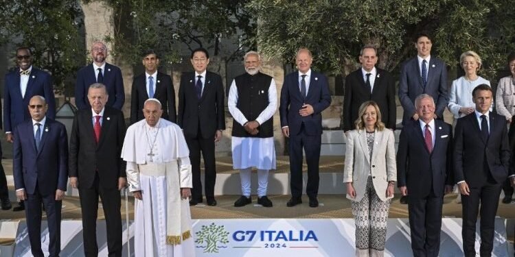 നിർമ്മിതബുദ്ധി ആകർഷണീയവും ആശങ്കാജനകവുമായ ഒരു ഉപകരണം; ഫ്രാൻസിസ് പാപ്പാ