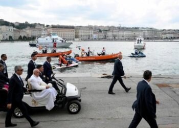 നാവികർക്കും, കടലിൽ തൊഴിൽ ചെയ്യുന്ന എല്ലാവർക്കും ഫ്രാൻസിസ് പാപ്പാ ആദരമർപ്പിച്ചു