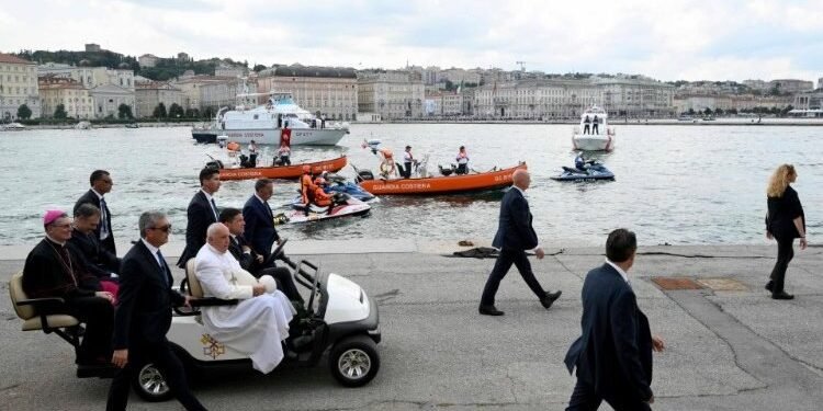 നാവികർക്കും, കടലിൽ തൊഴിൽ ചെയ്യുന്ന എല്ലാവർക്കും ഫ്രാൻസിസ് പാപ്പാ ആദരമർപ്പിച്ചു
