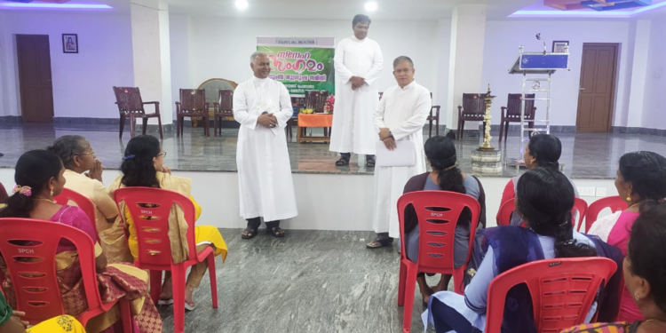 ഇടവകകൾ വളരുന്നതിന്റെ മാനദണ്ഡം കുടുംബങ്ങളുടെ വളർച്ചയായിരിക്കണം: ആഞ്ചുതെങ്ങ് കുടുംബ ശുശ്രൂഷ സ്നേഹസംഗമത്തിൽ ആർച്ച്ബിഷപ് തോമസ് ജെ. നെറ്റോ