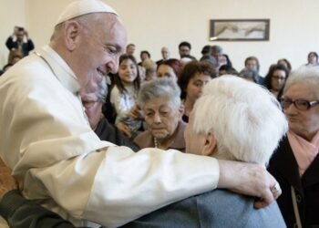 മുത്തശ്ശി- മുത്തശ്ശൻമാരുടെയും വയോധികരുടെയും ദിനമായ ജൂലൈ 28നു ദണ്ഡവിമോചനം സ്വീകരിക്കാന്‍ അവസരം