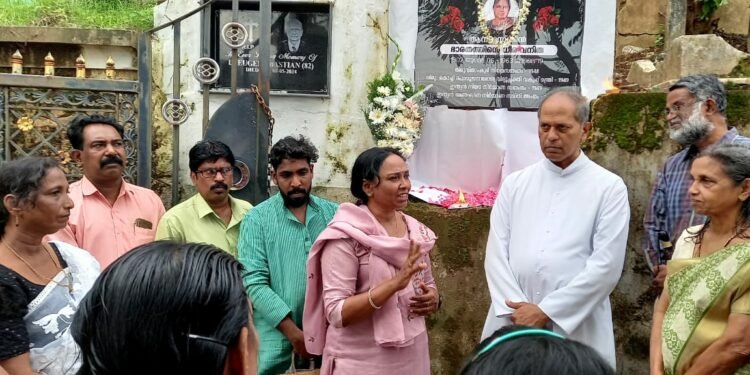 ധീരവനിത ആനി മസ്ക്രീന്റെ 61-ാം ചരമ വാർഷികം; അനുസ്മരണദിവ്യബലിയും പുഷ്പാർച്ചാനയും നടത്തി പാളയം ഫൊറോന KLCA, KLCWA