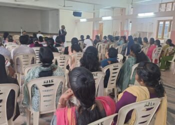 ഇടവക ഫൊറോനതല നേതൃസംഗമം നടത്തി കുടുംബപ്രേഷിത ശുശ്രൂഷ കോവളം ഫൊറോന