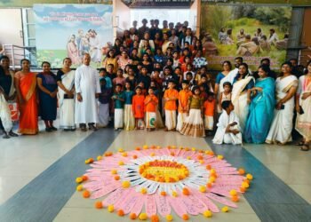 വചന പൂക്കളമൊരുക്കി പാളയം ഇടവക മതബോധനസമിതി