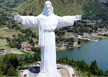 ലോകത്തിലെ ഏറ്റവും ഉയരമുള്ള യേശുവിന്റെ പ്രതിമ ഇനി ഇന്തോനേഷ്യയിൽ