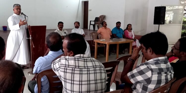 ജെ. ബി. കോശി കമ്മിഷൻ ശുപാർശകൾ; ബോധവത്കരണ ക്ലാസ്സ് നടത്തി പേട്ട ഫൊറോന അൽമായ ശുശ്രുഷ സമിതി