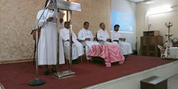 കുടുംബ പ്രേഷിത ശുശ്രൂഷ പ്രവർത്തകരുടെ സംഗമം നടത്തി പളയം ഫൊറോന