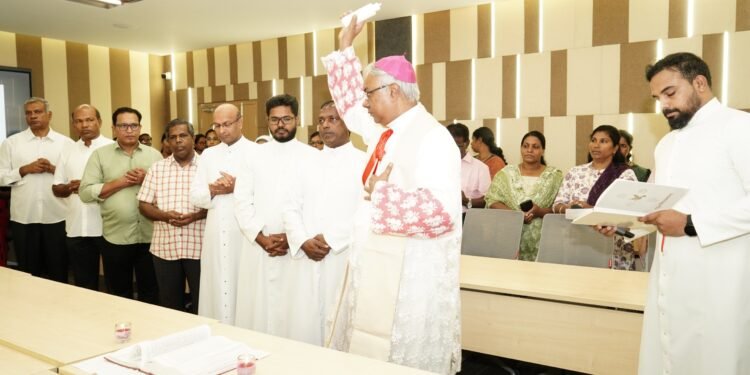 റ്റി.എസ്.എസ്.എസിന്റെ ഹൈടെക് കോൺഫറൻസ് ഹാൾ ഉദ്ഘാടനംചെയ്തു