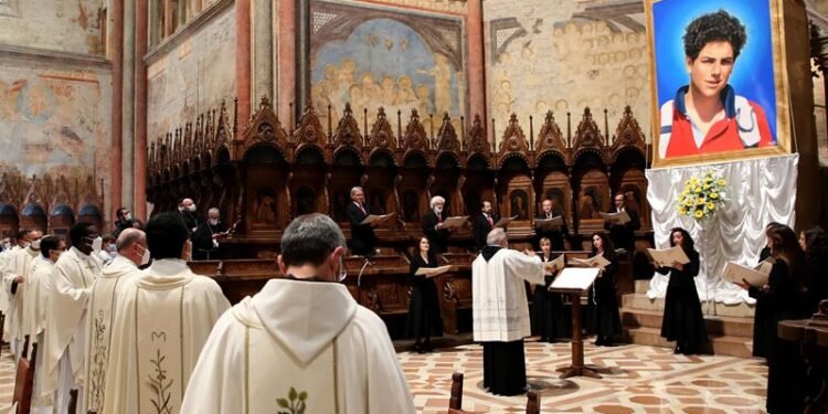 വിശുദ്ധ പദവിയിലേക്ക് ആദ്യ കമ്പ്യൂട്ടർ പ്രതിഭ; കാര്‍ളോയുടെ വിശുദ്ധ പദവി പ്രഖ്യാപനം 2025 ഏപ്രിൽ, ജൂബിലി വർഷത്തിൽ