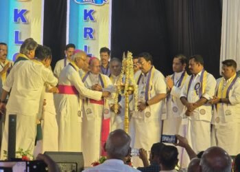 ജെ ബി കോശി കമ്മീഷൻ റിപ്പോർട്ട് 2025 ഏപ്രിൽ മാസത്തിനുള്ളിൽ നടപ്പിലാക്കിയില്ലെങ്കിൽ പ്രത്യക്ഷ സമരപരിപാടികൾ; കെഎൽസിഎ