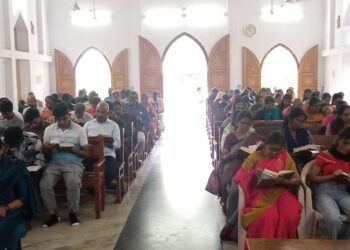 സമ്പൂർണ്ണ ബൈബിൾ പാരായണം നടത്തി ലിറ്റിൽ ഫ്ലവർ ദേവാലയം വട്ടിയൂർക്കാവ്