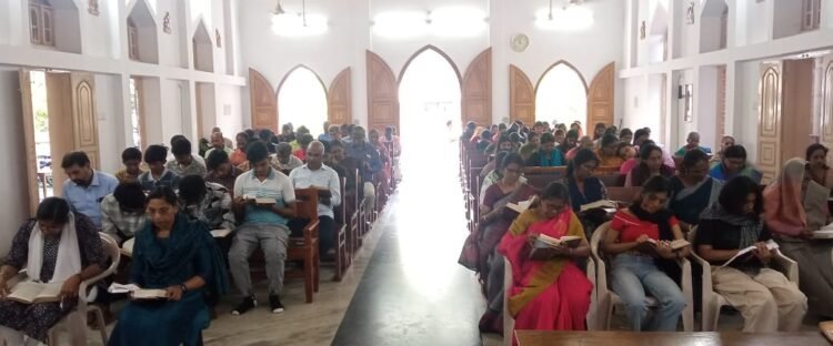 സമ്പൂർണ്ണ ബൈബിൾ പാരായണം നടത്തി ലിറ്റിൽ ഫ്ലവർ ദേവാലയം വട്ടിയൂർക്കാവ്