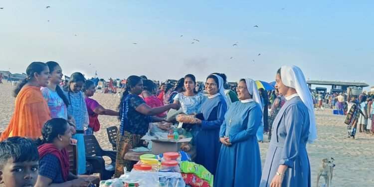 പള്ളം ഇടവകയിൽ എസ് എച്ച് ജി അംഗങ്ങളുടെ മാസചന്ത ഒരുക്കി സാമൂഹ്യ ശുശ്രൂഷ