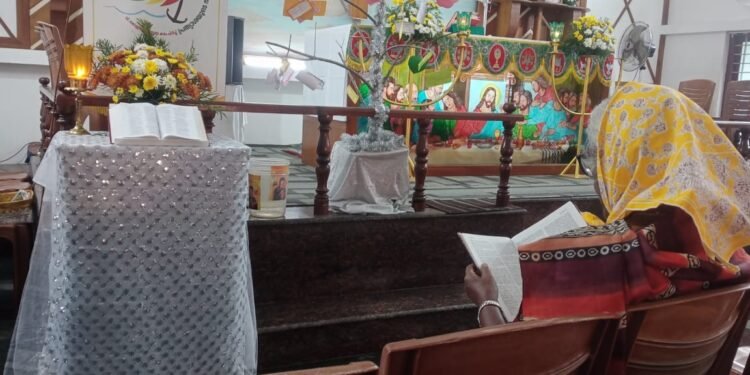 വചനവാരാചരണത്തിന് തുടക്കംകുറിച്ച് കുന്നുംപുറം ഇടവക