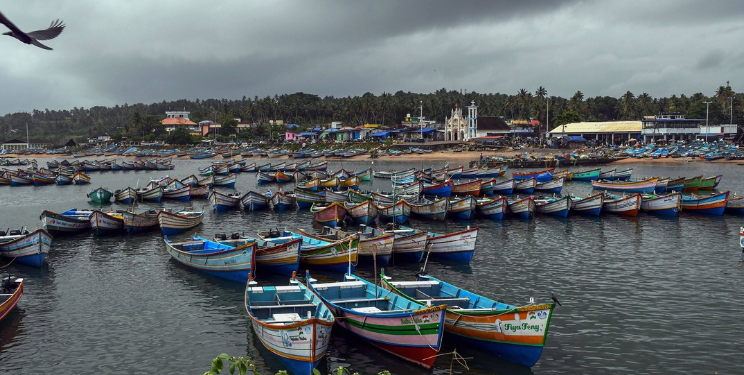 കടൽമണൽ ഖനനത്തിനുള്ള കേന്ദ്രസർക്കാർ നീക്കത്തിനെതിരെ ഇന്ന് കേരളത്തിൽ തീരദേശ ഹർത്താൽ