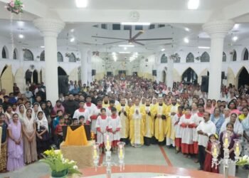 ദൈവദാസന് ആര്ച്ച്ബിഷപ്പ് ബെന്സിഗറിന്റെ വിശ്വാസ ദീപ പ്രയാണം തൂങ്ങാംപാറയില്