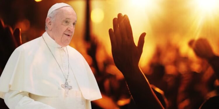 ഫ്രാൻസിസ് പാപ്പയുടെ ആരോഗ്യനില സങ്കീർണ്ണം; ലോകമെമ്പാടും പ്രാര്‍ത്ഥനകള്‍ ഉയരുന്നു