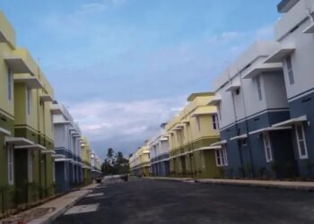 കുടുംബകേന്ദ്രീകൃത അജപാലന യജ്ഞമായ ഹോം മിഷൻ പ്രവർത്തനങ്ങൾ മുട്ടത്തറ ഫ്ളാറ്റ് സമുച്ചയത്തില്‍