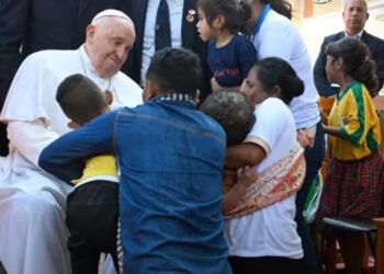 ഫ്രാൻസീസ് പാപ്പായുടെ മാർച്ച് മാസത്തെ പ്രാർത്ഥന നിയോഗം; പ്രതിസന്ധിയിലായ കുടുംബങ്ങൾക്കു വേണ്ടി